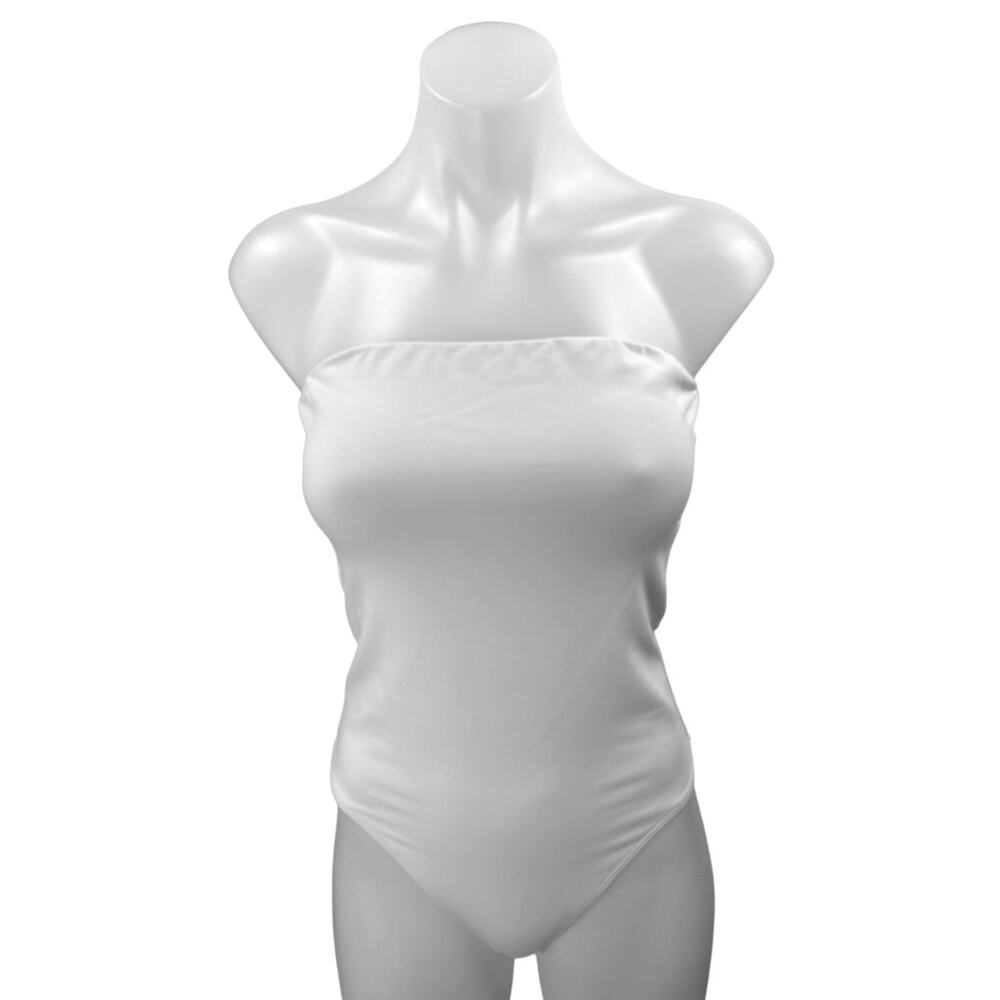 Aritzia Babaton White Strapless Tube Bandeau Sleeveless Bodysuit Top Size M